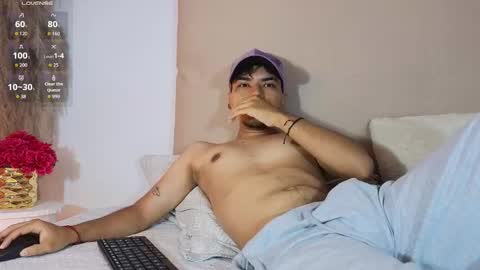 Snow online show from 11-04-25, 01:10