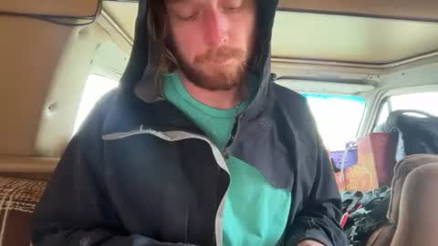 snowtrooper888 online show from 10-31-25, 08:54