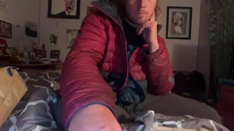 snowtrooper888 online show from 12-05-25, 03:04