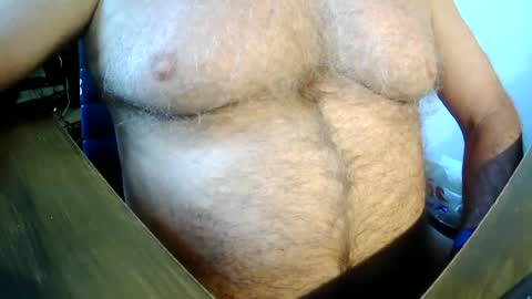 Snapshot of snudge432 chatting on 07-13-26, 08:28 snudge432 online show from 07-13-26, 08:28