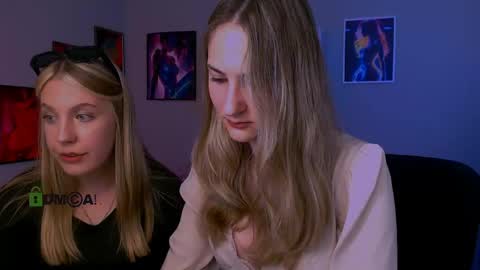 Snapshot of so_hot_rosalie chatting on 04-14-26, 02:01 so_hot_rosalie online show from 04-14-26, 02:01