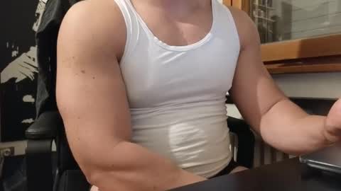 Snapshot of so_thick chatting on 12-02-24, 04:53 luca -   online show from 12-02-24, 04:53