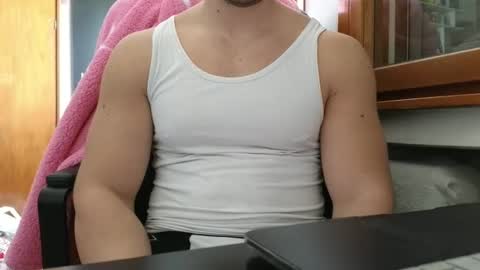 Snapshot of so_thick chatting on 02-07-25, 01:32 luca -   online show from 02-07-25, 01:32