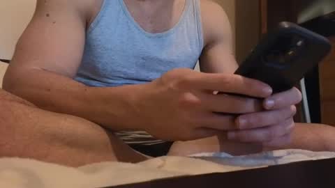 Snapshot of so_thick chatting on 10-24-25, 03:19 luca -   online show from 10-24-25, 03:19