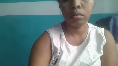 soayh89 online show from 06-10-26, 11:42