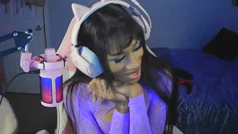 soaysian online show from 12-15-24, 01:35