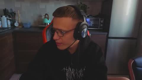 kluvr4 online show from 02-27-26, 10:04