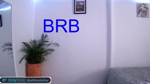 soffi_rousel_ online show from 12-27-24, 08:18