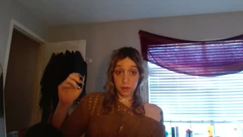 Lilytea online show from 10-31-25, 08:32