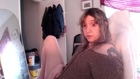 Lilytea online show from 11-08-25, 08:51