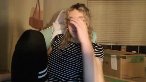 Lilytea online show from 05-24-26, 06:18