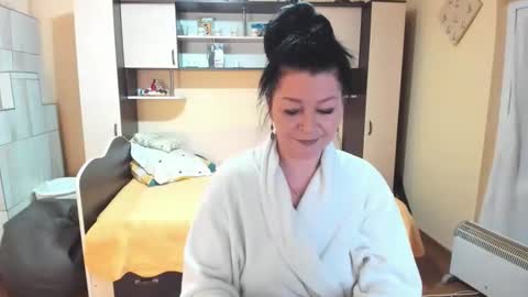 Soffy online show from 01-12-26, 07:46