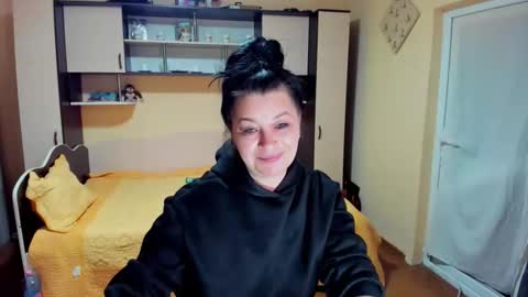 Soffy online show from 03-26-26, 06:30