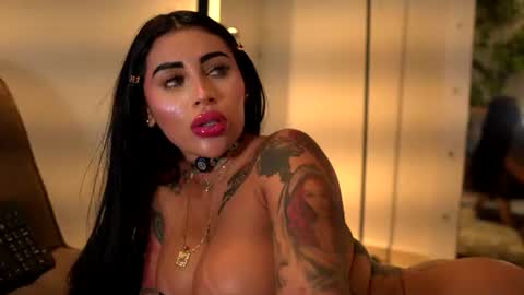 sofhia cruz online show from 07-23-26, 10:08