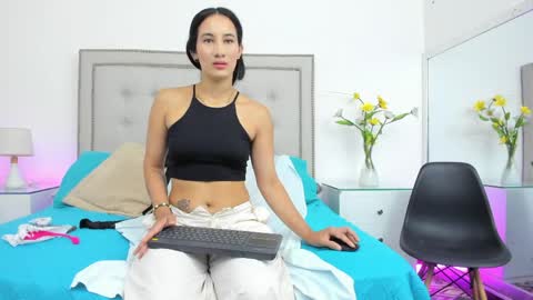 sofhyalove online show from 03-31-26, 07:36