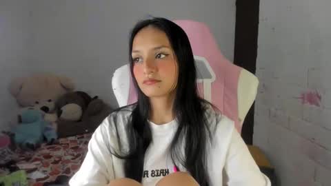 sofia online show from 11-01-25, 05:37