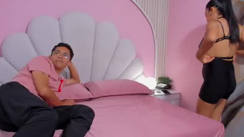 Sofia  Derek online show from 09-24-25, 08:01