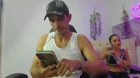 Snapshot of sofi_and_santy chatting on 04-19-26, 12:43 SOFI AND SANTY online show from 04-19-26, 12:43