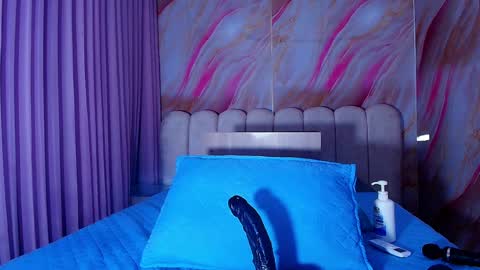 Sofia online show from 04-26-26, 03:04