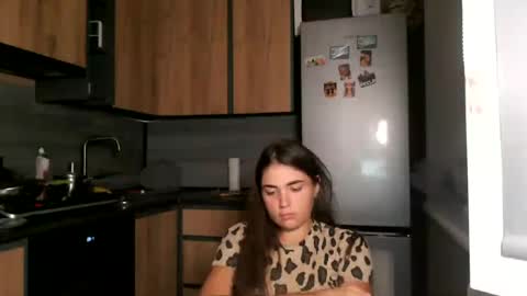 Sofi online show from 07-08-26, 06:23