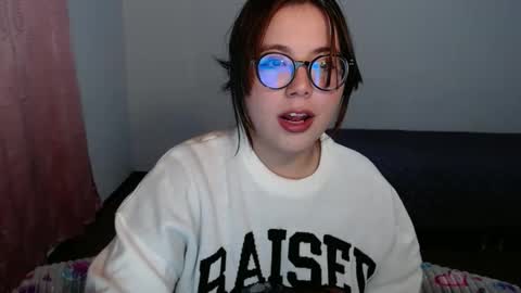 Sofi Lynch online show from 01-06-26, 06:06