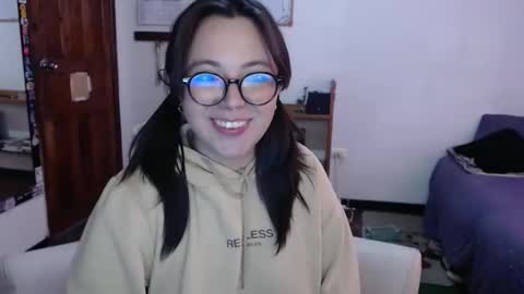 Sofi Lynch online show from 01-31-26, 10:41