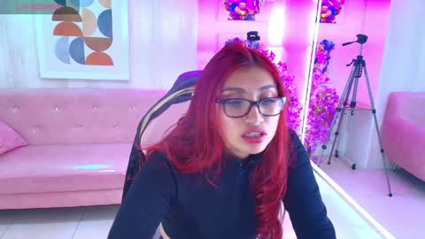 Sofia  online show from 05-29-26, 07:23