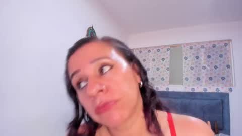 Snapshot of sofi_saliva2511 chatting on 06-28-26, 08:37 sofi online show from 06-28-26, 08:37