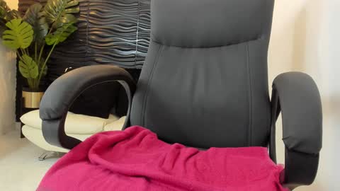 Skarlett online show from 01-10-25, 01:10