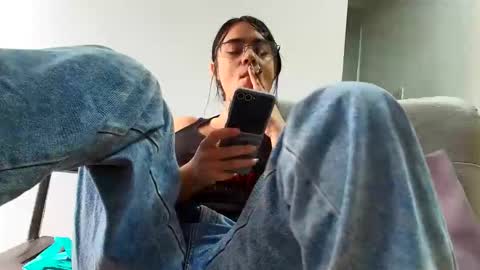 Sofia online show from 12-22-25, 08:28