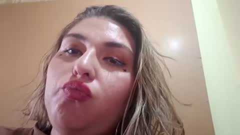Snapshot of sofia__bella chatting on 06-11-26, 06:50 Sofia bella online show from 06-11-26, 06:50
