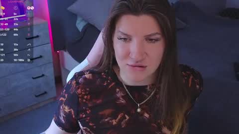 Snapshot of sofia__fairy chatting on 06-08-26, 07:31 Sofia Lush is active PVT is open Welcome to the world of pleasure online show from 06-08-26, 07:31