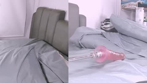 Snapshot of sofia__fanning chatting on 11-10-25, 10:20 . . online show from 11-10-25, 10:20