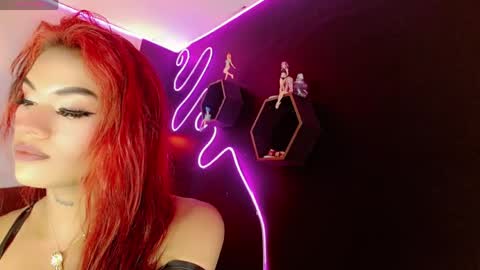 sofia__hills_01 online show from 05-21-26, 04:25