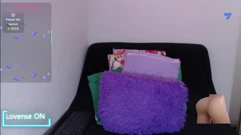 sofia  whitee online show from 01-17-26, 06:40