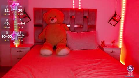 Sofi online show from 12-16-25, 01:10