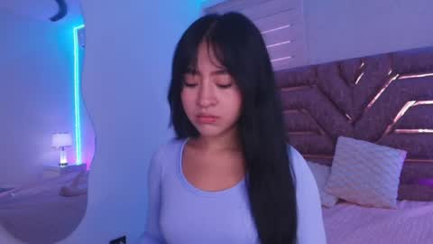 sofia gomes online show from 04-28-26, 11:59