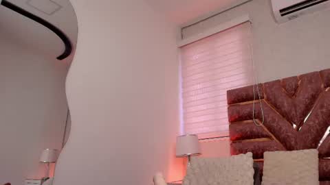 sofia gomes online show from 07-28-26, 04:39