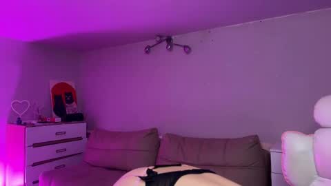 Sofia online show from 02-09-26, 03:43