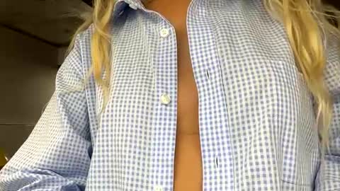 Snapshot of sofia_marbella chatting on 06-20-26, 02:14 sofia_marbella online show from 06-20-26, 02:14