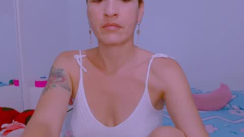 Snapshot of sofia_mark20 chatting on 01-20-25, 05:37 Sofia  online show from 01-20-25, 05:37