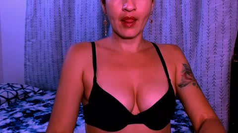 Snapshot of sofia_mark20 chatting on 02-04-25, 02:28 Sofia  online show from 02-04-25, 02:28