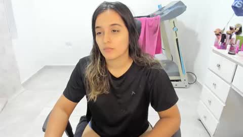 sofia_new online show from 09-17-25, 02:46