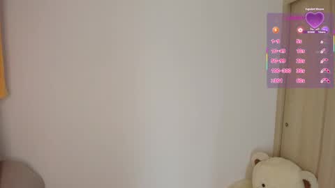 sofia_rivers_ online show from 04-19-26, 02:44