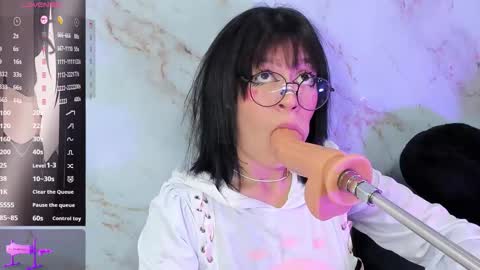 Snapshot of sofia_shadow1 chatting on 03-26-26, 03:23 sofi 3 online show from 03-26-26, 03:23