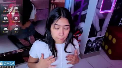 Sofia Sstone online show from 11-28-25, 11:46