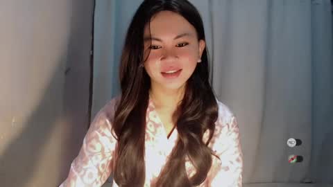 sofia_sweetheart18 online show from 07-08-26, 01:10
