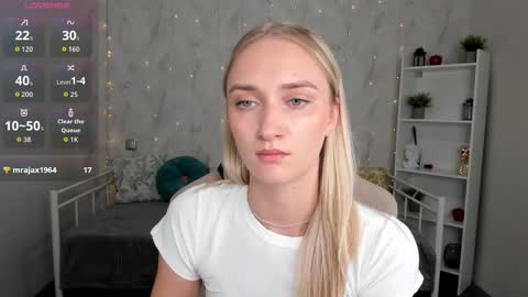 Sofia online show from 03-18-26, 05:43