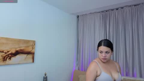  Sofia  online show from 05-19-26, 10:54
