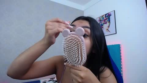 Sofia online show from 12-17-25, 09:15